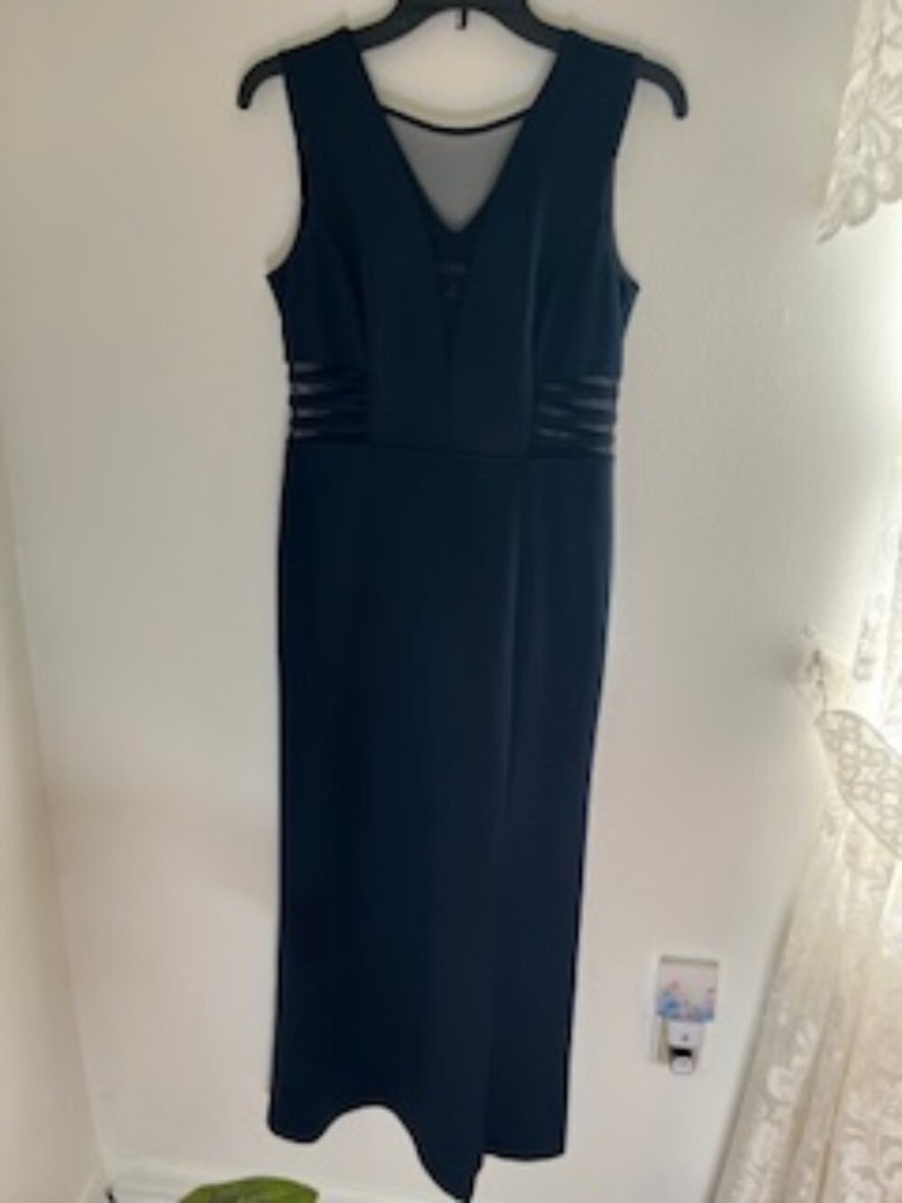 NWOT NEVER WORN ENFOCUS STUDIO NAVY LONG GOWN SIZE 8